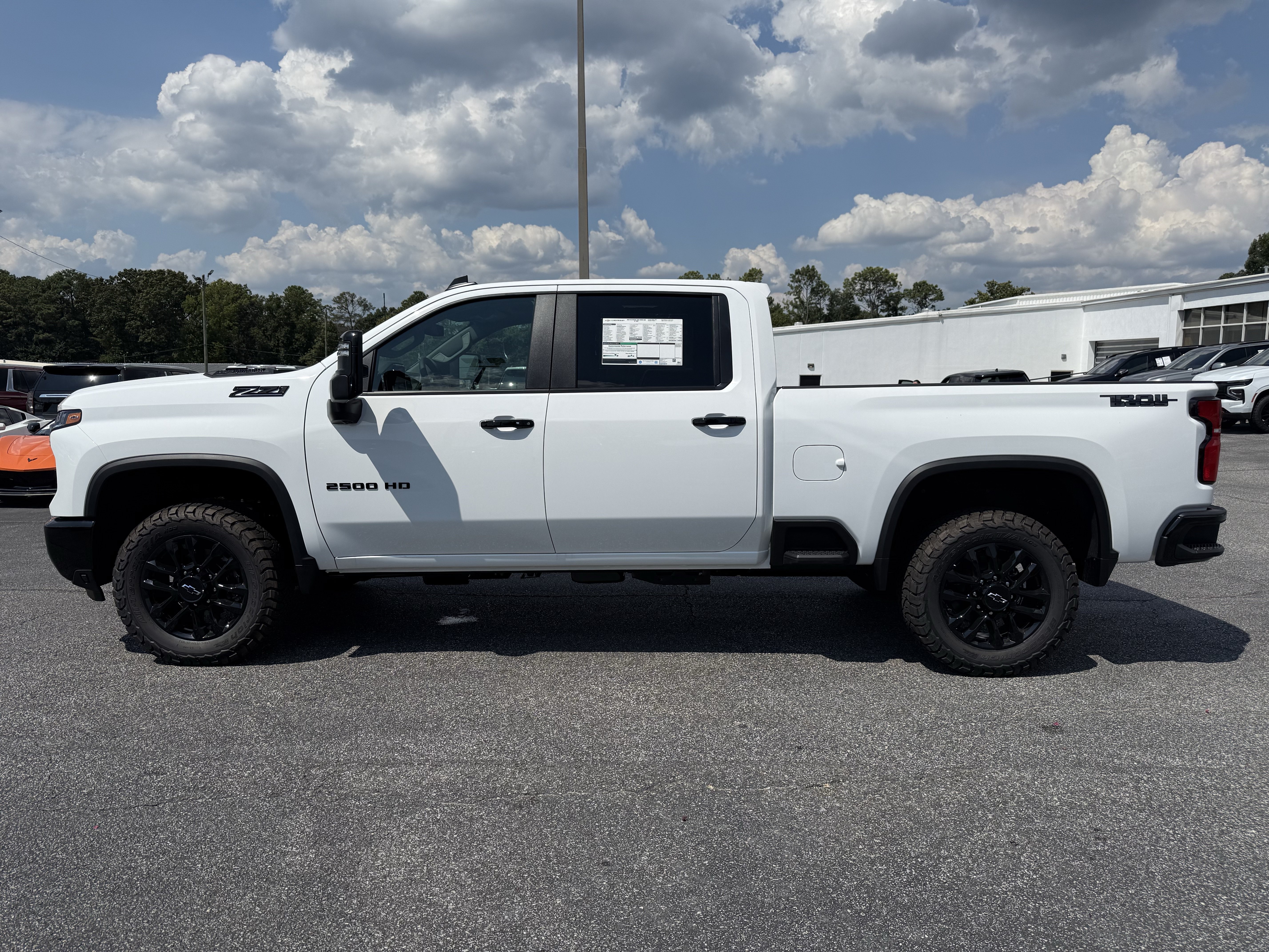 New 2026 Chevrolet Silverado 2500 LT w/ Trail Boss Package AWD/4WD image 7
