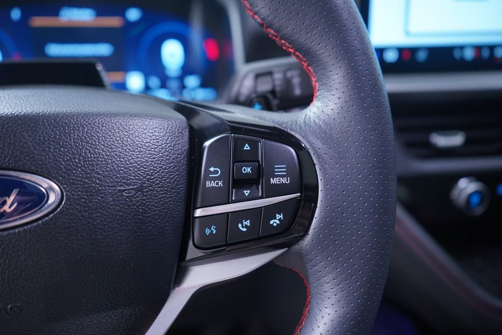 Used 2025 Ford Explorer ST image 22