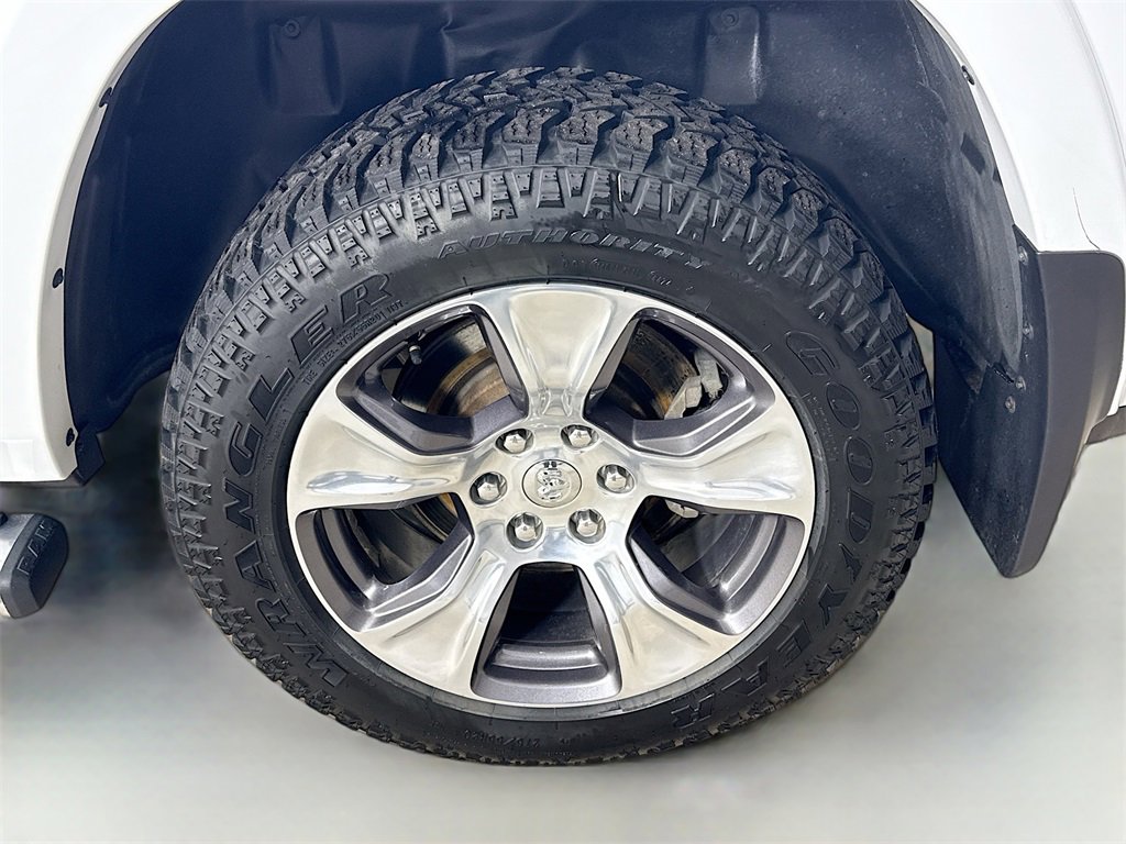 Used 2020 RAM 1500 Laramie image 30