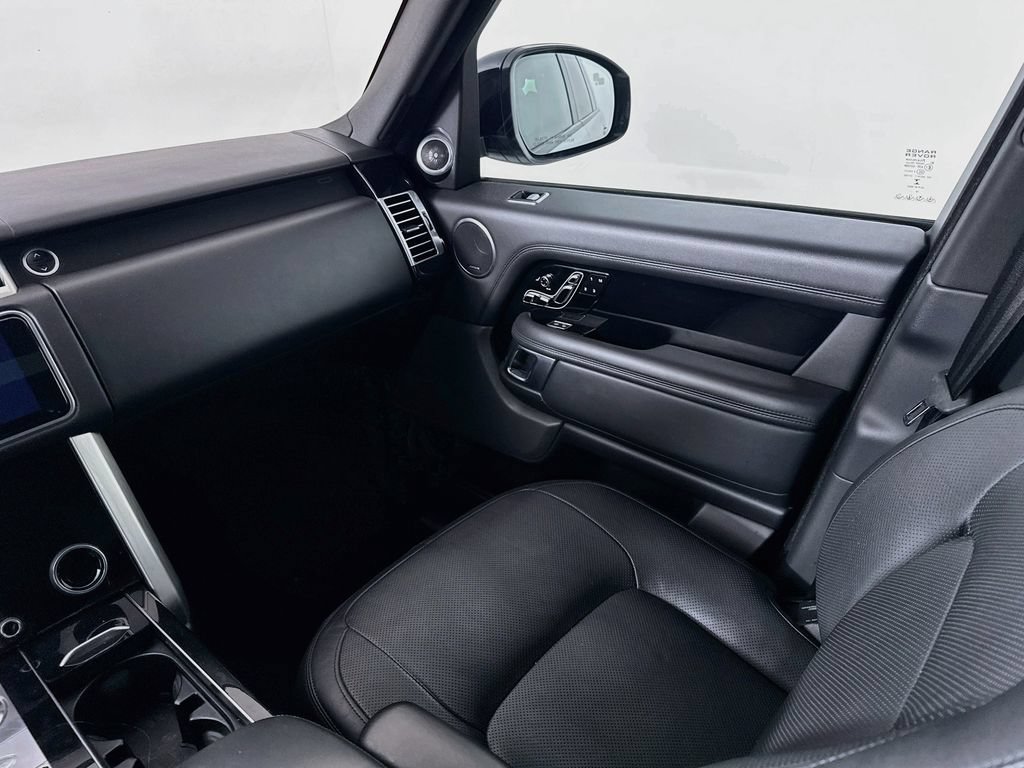 Used 2019 Land Rover Range Rover HSE AWD/4WD image 26