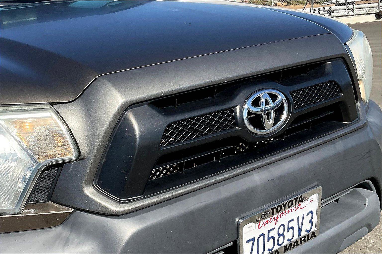 Used 2012 Toyota Tacoma 2WD Regular Cab image 25