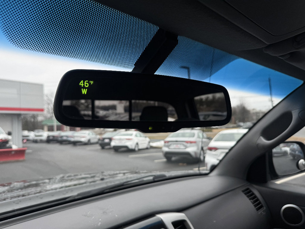 Used 2013 Toyota Tacoma V6 w/ TRD Off-Road Pkg image 20