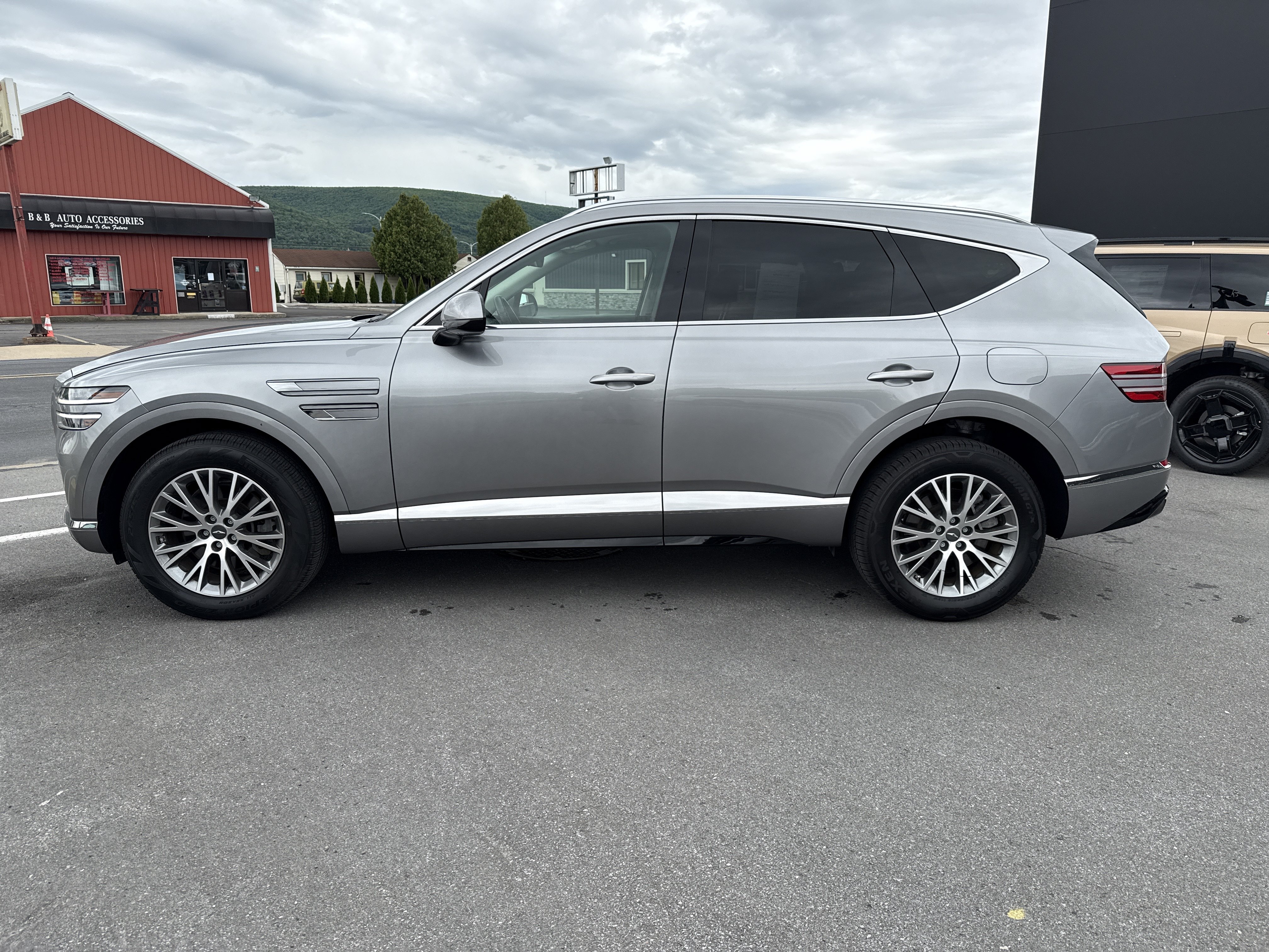 Used 2024 Genesis GV80 3.5T AWD/4WD image 7