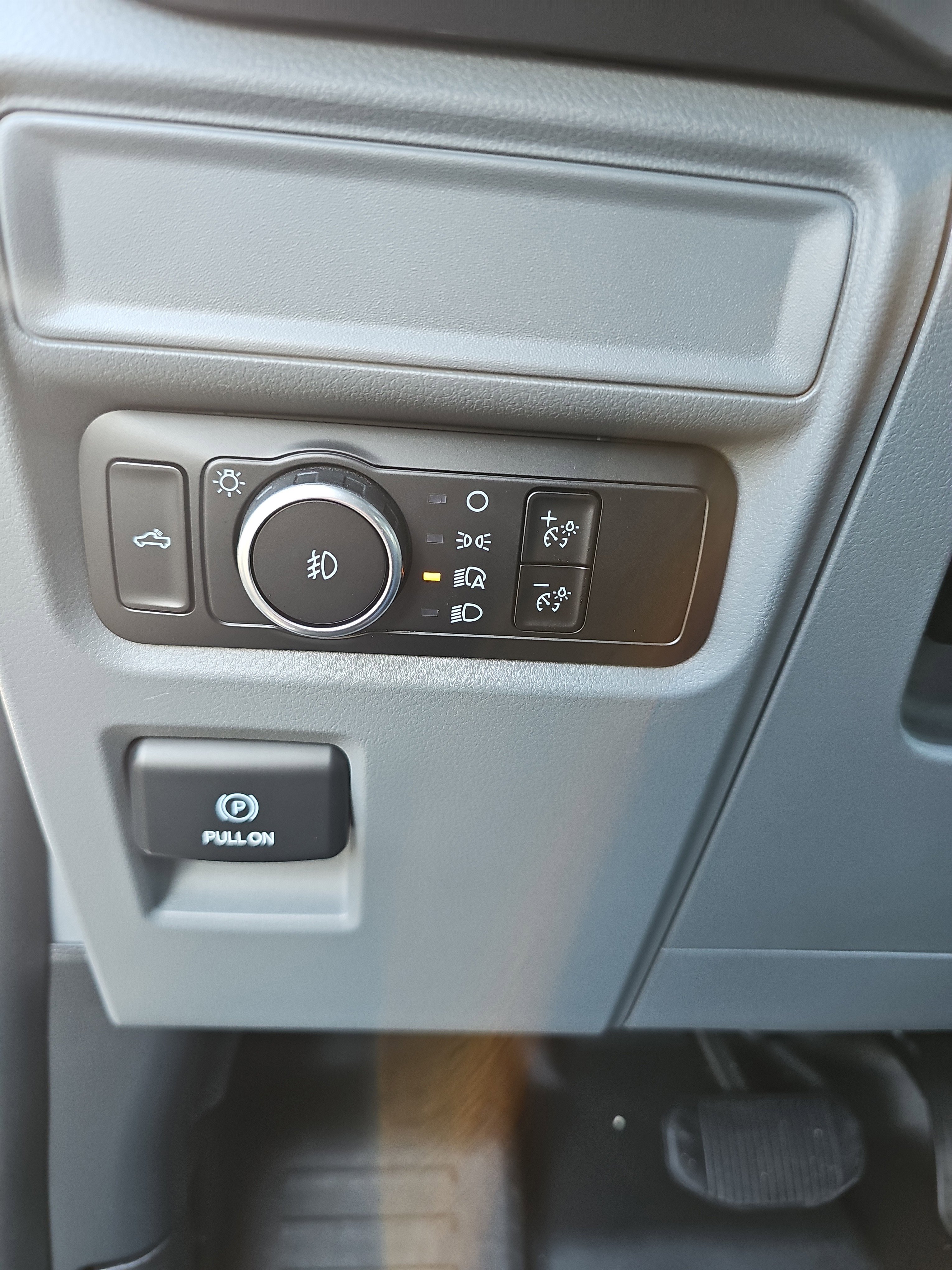 Used 2024 Ford F150 XLT w/ Tow/Haul Package image 22