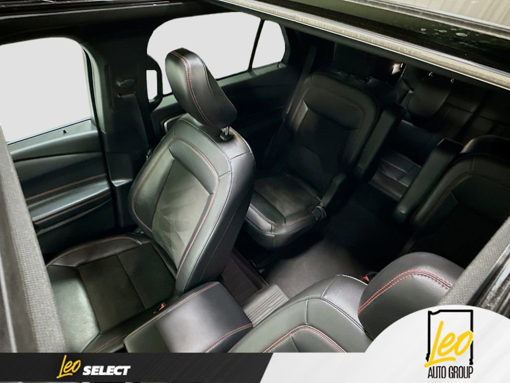 Used 2023 Ford Explorer ST-Line w/ Class IV Trailer Tow Package image 23