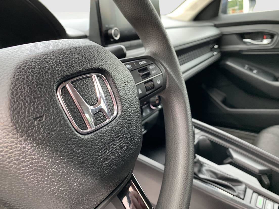 Certified 2024 Honda Accord EX image 43