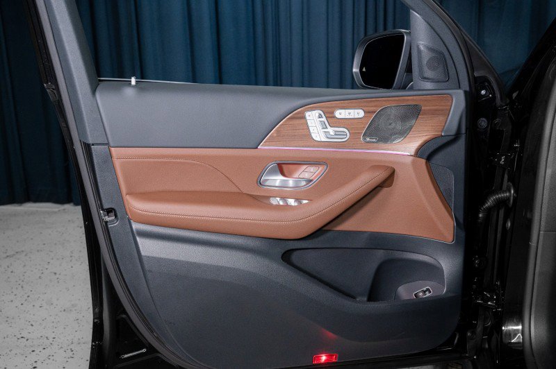 New 2026 Mercedes-Benz GLS 450 450 4MATIC&reg; SUV image 13