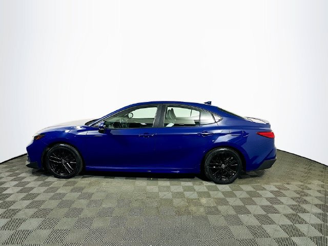 Certified 2025 Toyota Camry SE FWD image 6