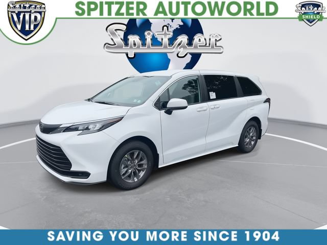 New 2026 Toyota Sienna LE AWD/4WD image 5