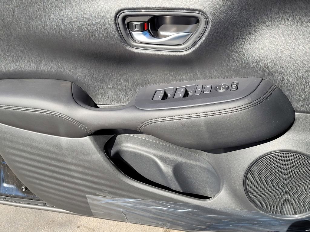 New 2025 Honda HR-V LX image 14