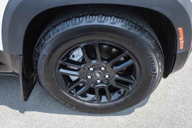Used 2022 Land Rover Defender 110 X-Dynamic SE AWD/4WD image 65