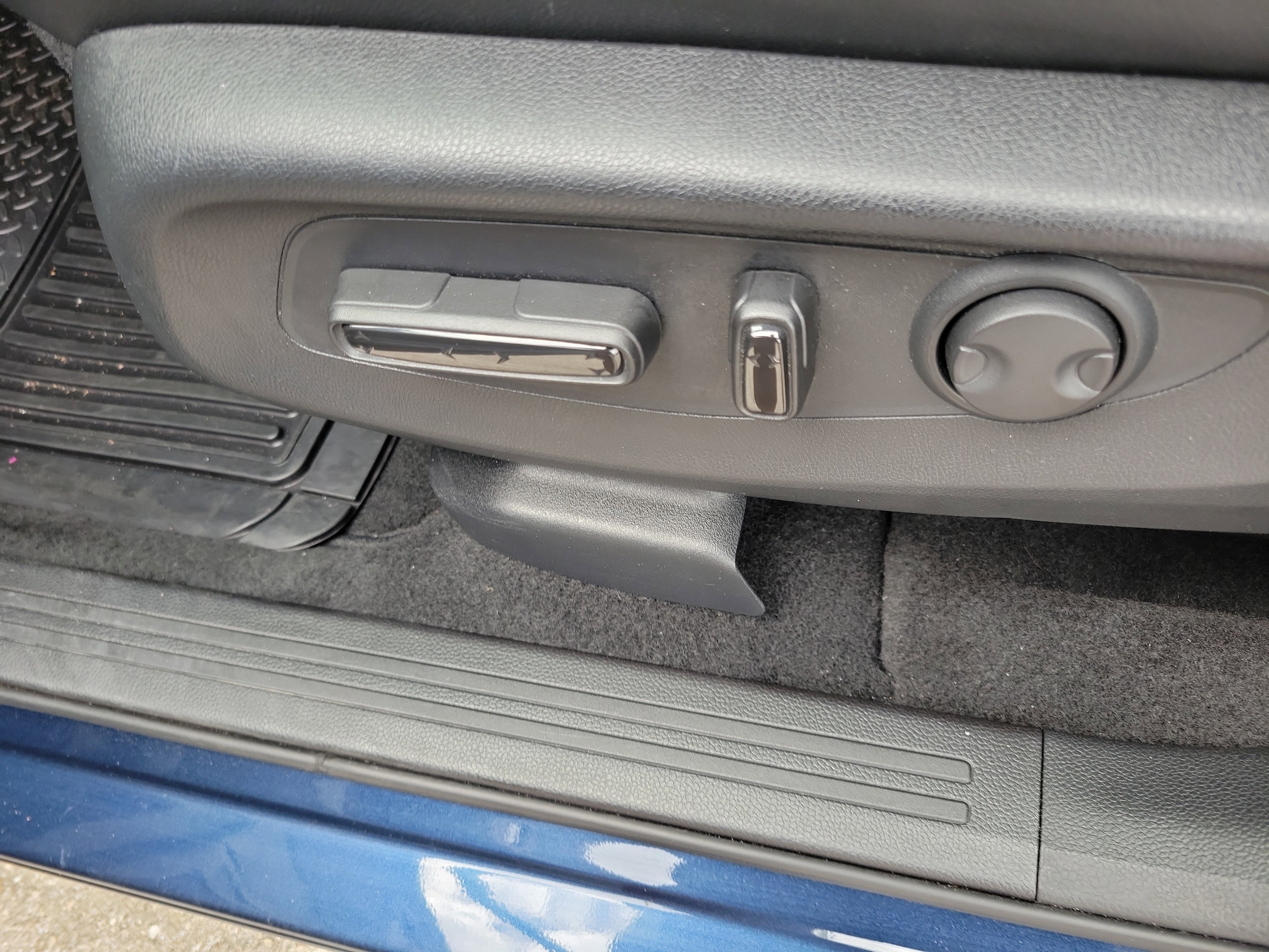 Used 2024 Honda CR-V EX-L image 22