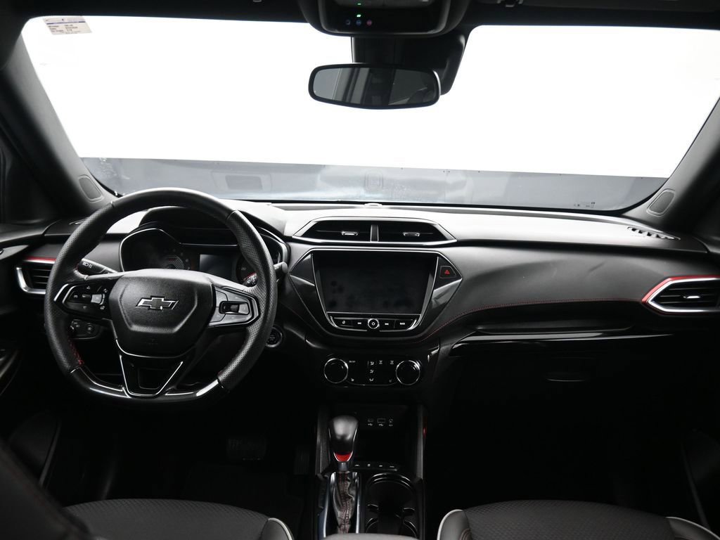 Used 2023 Chevrolet TrailBlazer RS w/ Convenience Package AWD/4WD image 37