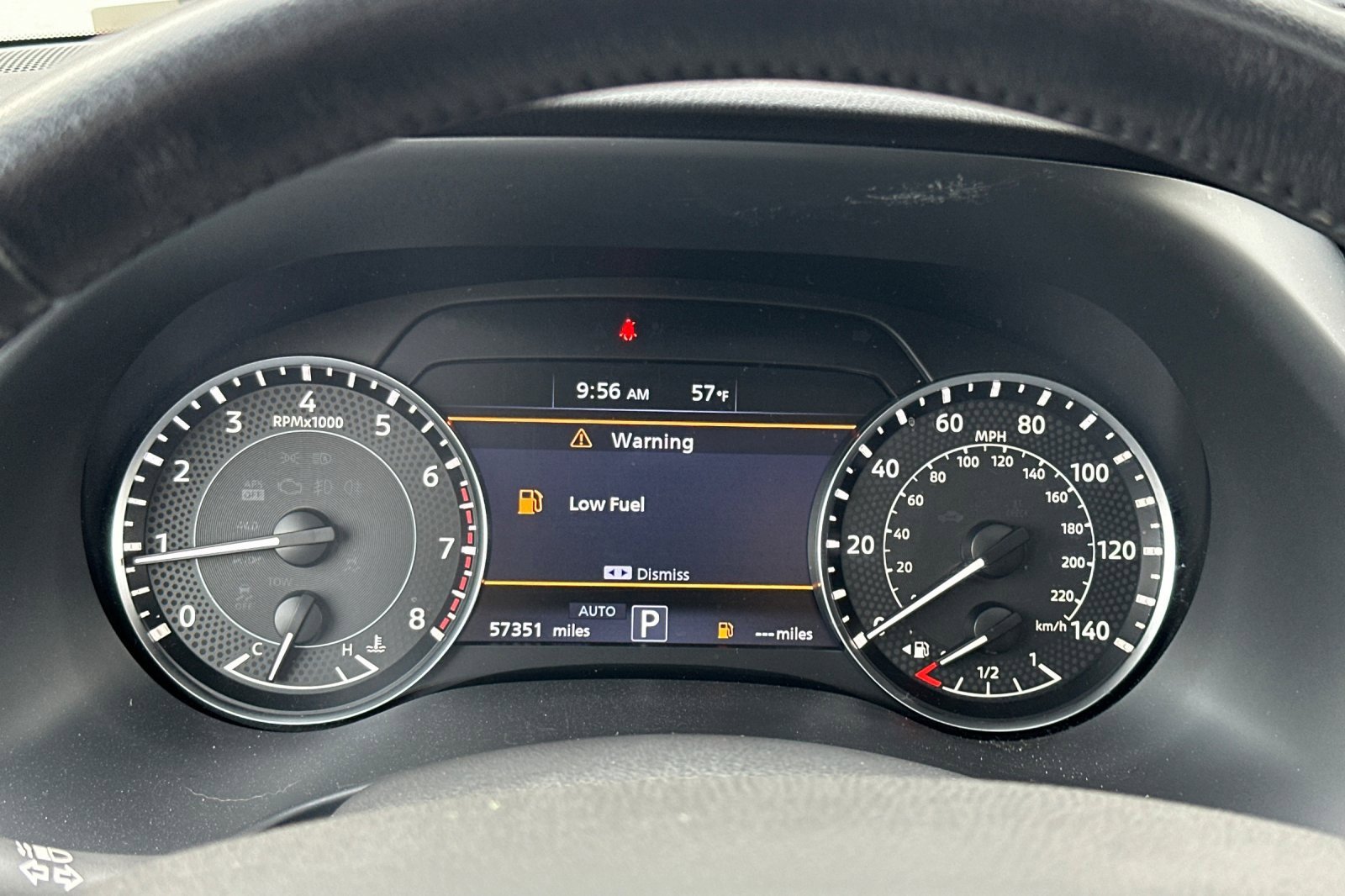 Used 2022 Nissan Armada SL w/ Captain's Chairs Package image 31