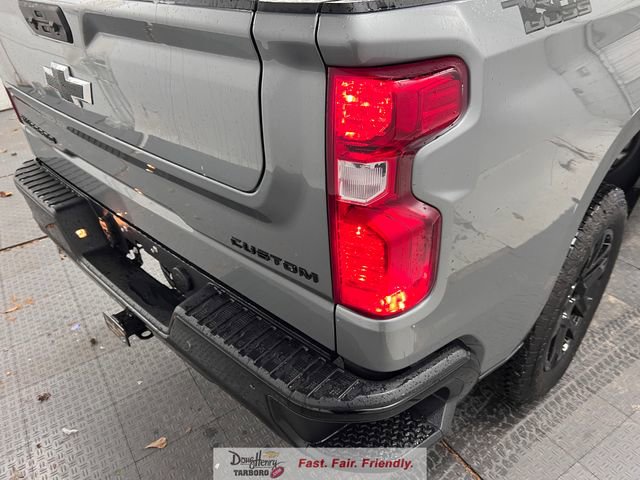 New 2026 Chevrolet Silverado 1500 Custom Trail Boss w/ Dark Appearance Package image 14
