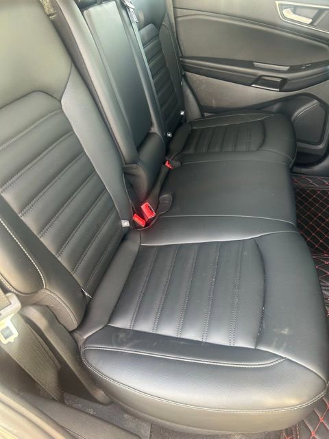 Used 2021 Ford Edge SEL w/ Convenience Package image 15
