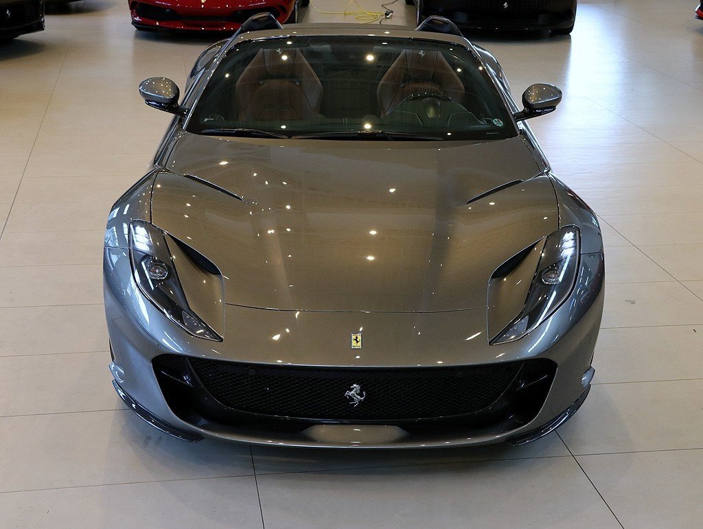 Certified 2021 Ferrari 812 GTS image 32