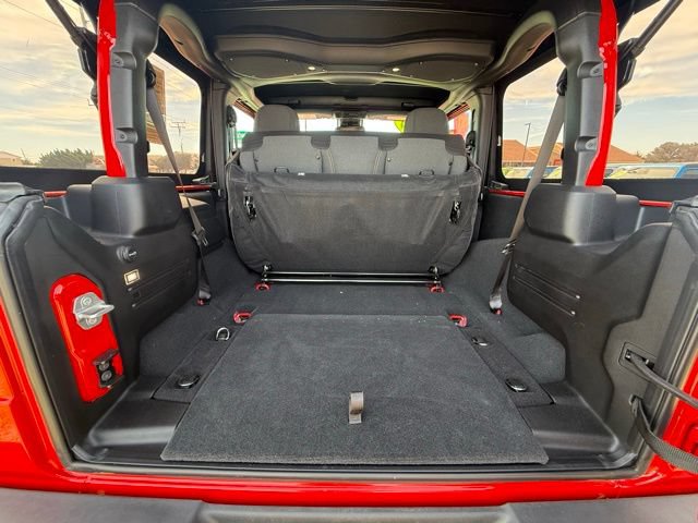 Used 2024 Jeep Wrangler Sport AWD/4WD image 13