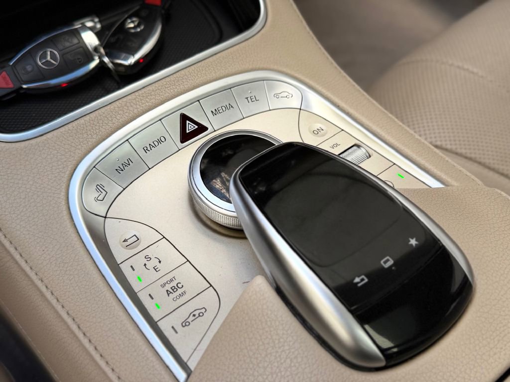Used 2015 Mercedes-Benz S 550 Sedan image 33
