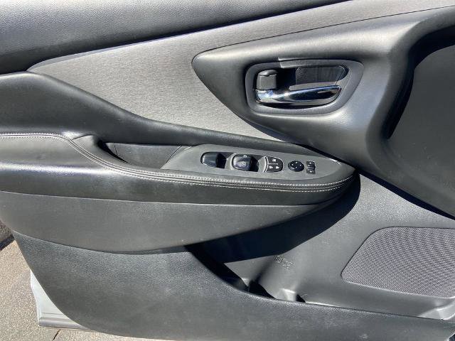 Used 2020 Nissan Murano S w/ Technology Package image 17
