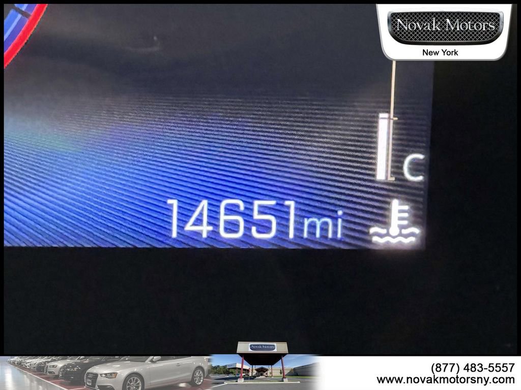 Used 2024 Chevrolet Trax RS FWD image 22