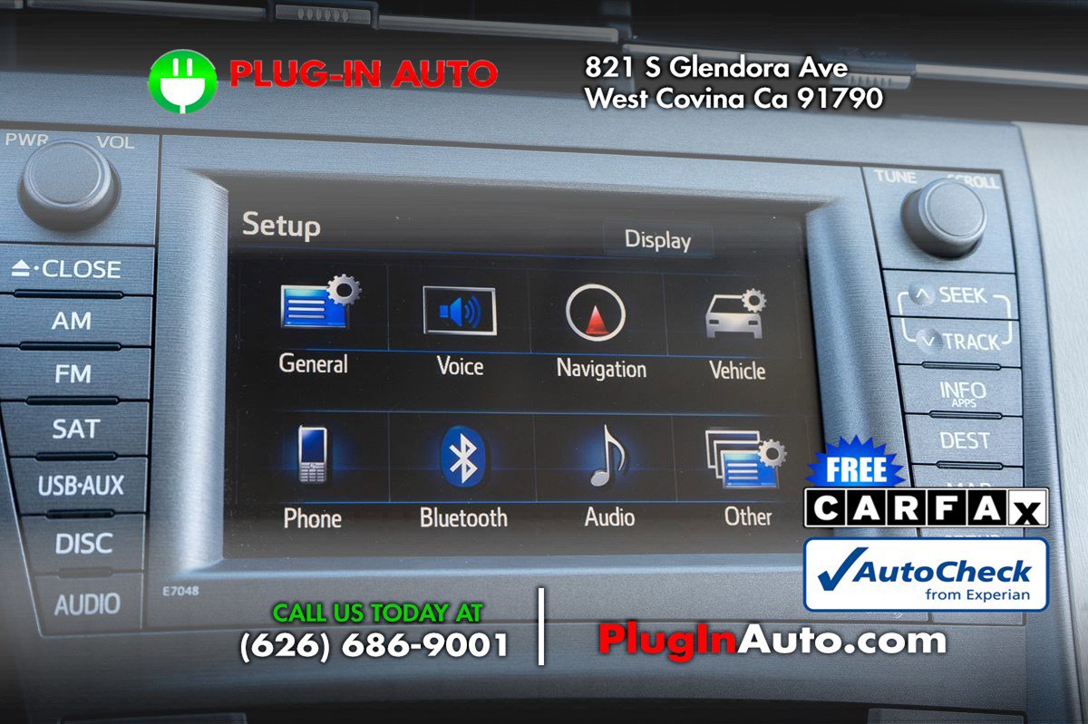 Used 2012 Toyota Prius Two image 21