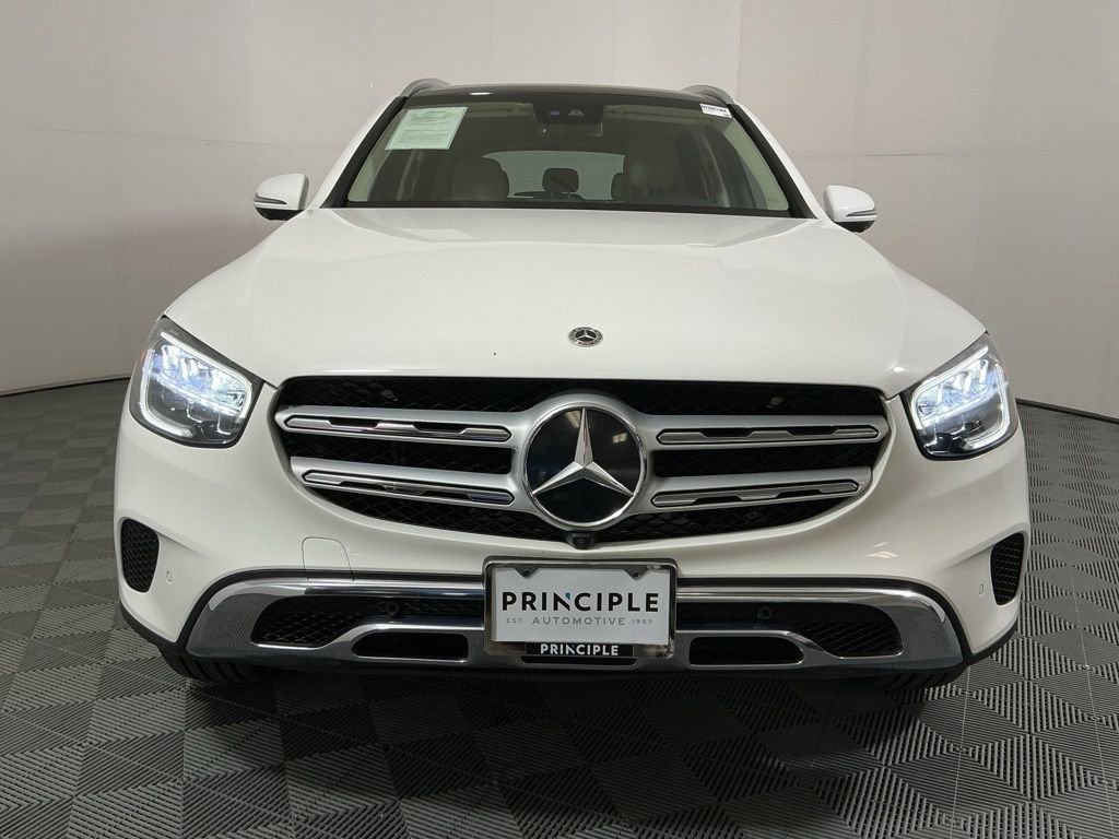 Used 2022 Mercedes-Benz GLC 300 image 3
