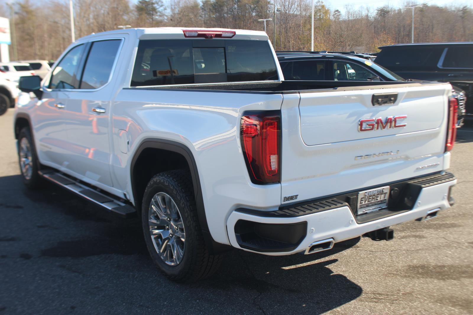 New 2026 GMC Sierra 1500 Denali w/ Technology Package image 5