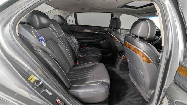 Used 2017 Genesis G90 5.0 Ultimate RWD image 22