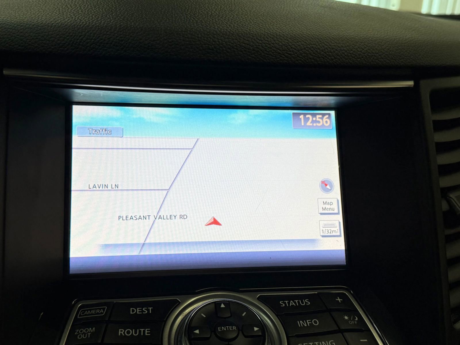 Used 2014 INFINITI QX70 3.7 w/ Premium Package image 31