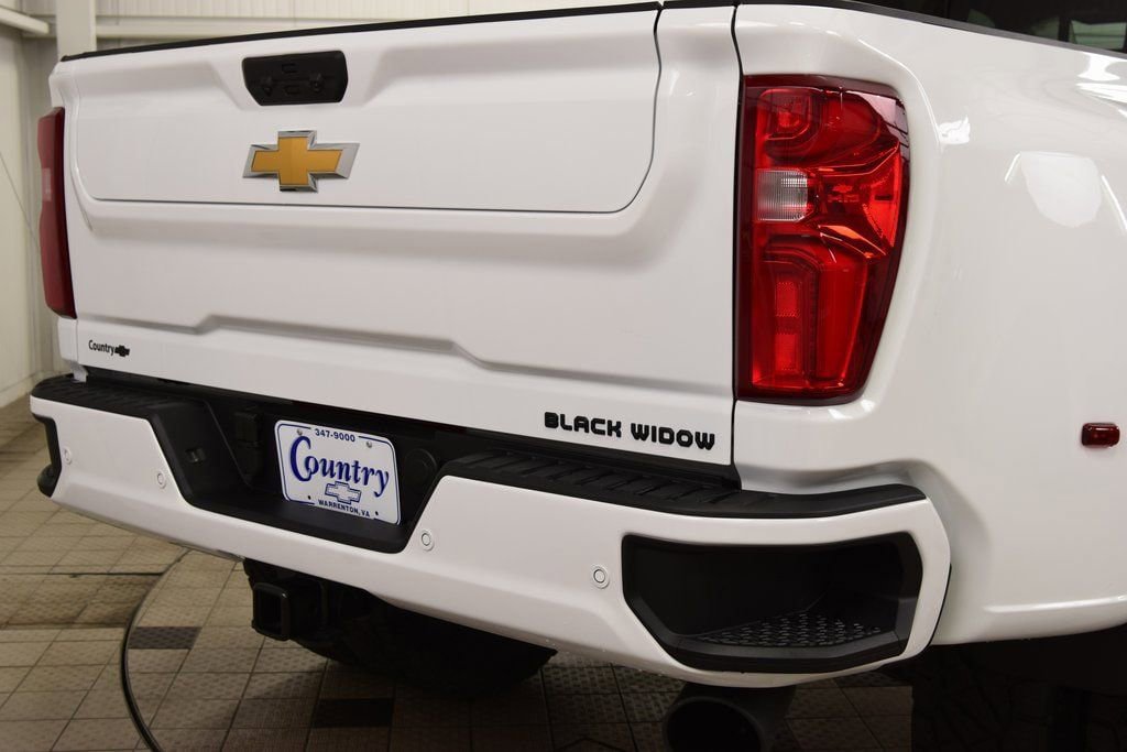 New 2026 Chevrolet Silverado 3500 High Country w/ High Country Premium Package AWD/4WD image 23