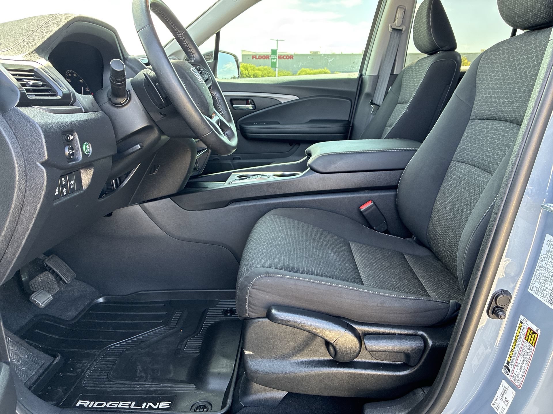 Certified 2024 Honda Ridgeline Sport image 18