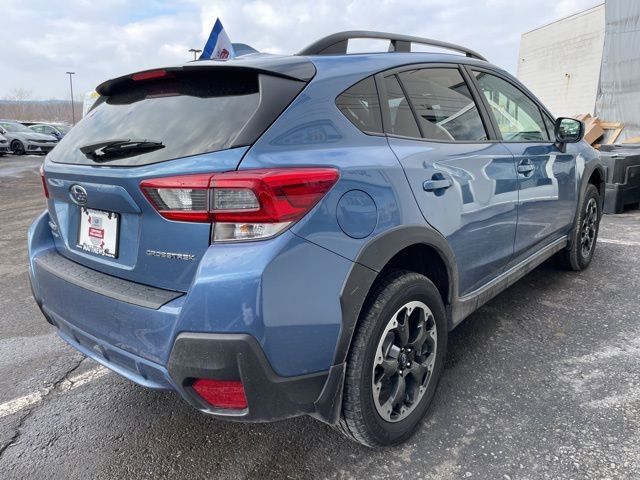 Used 2021 Subaru Crosstrek 2.0i Premium image 5