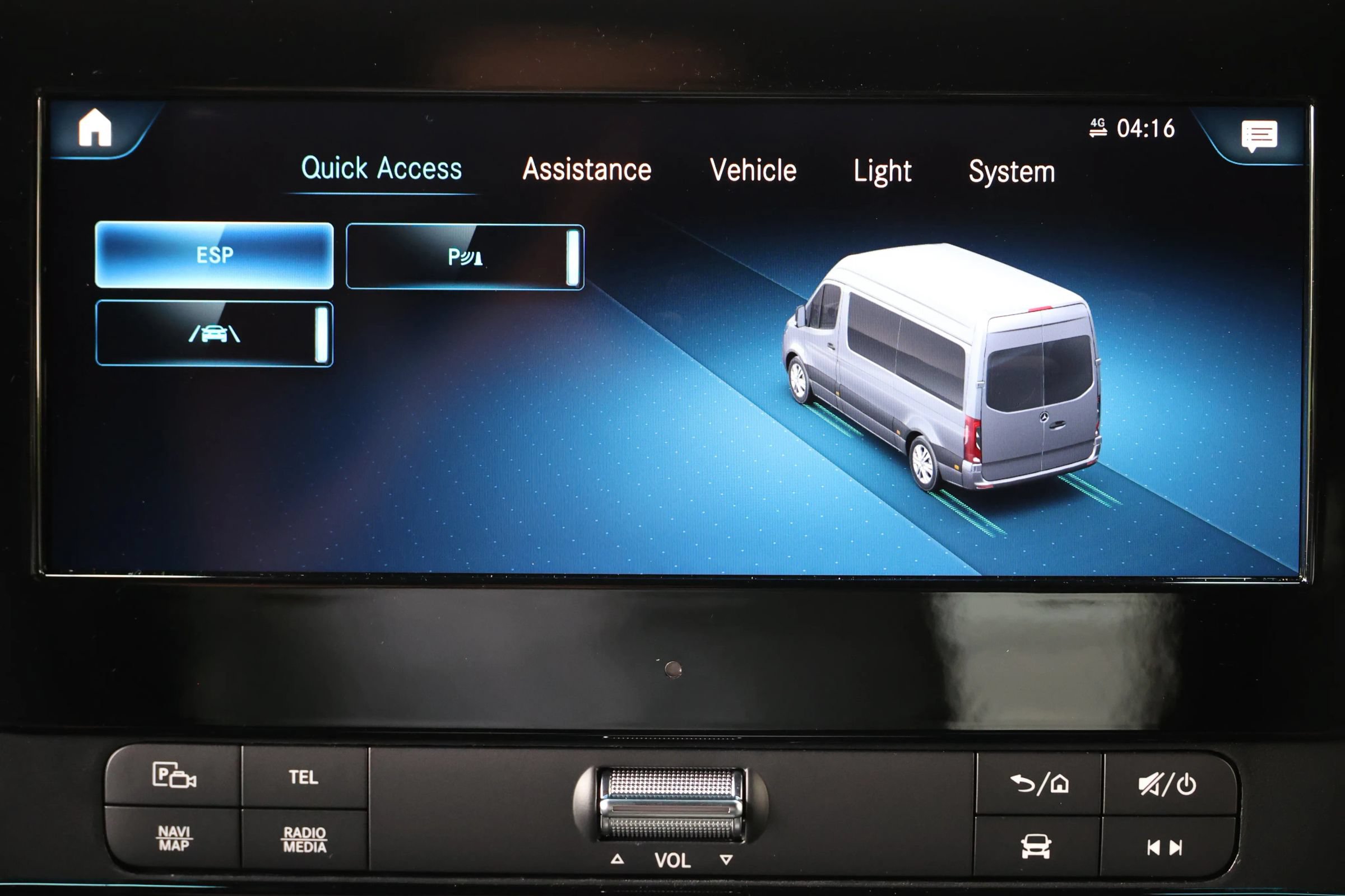 Used 2024 Mercedes-Benz Sprinter 3500 w/ Parking Package image 27