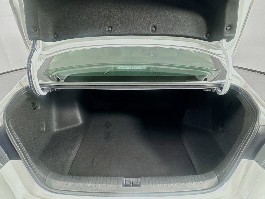 Used 2025 Honda Accord Touring image 35