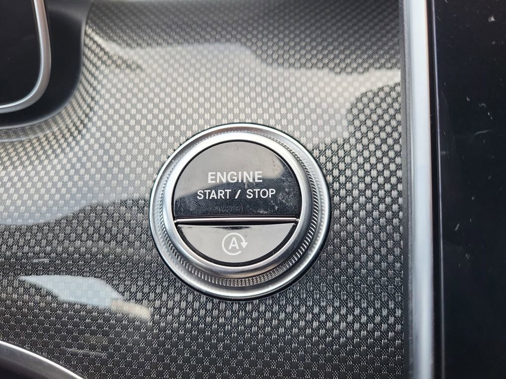 Certified 2023 Mercedes-Benz C 300 4MATIC Sedan image 20