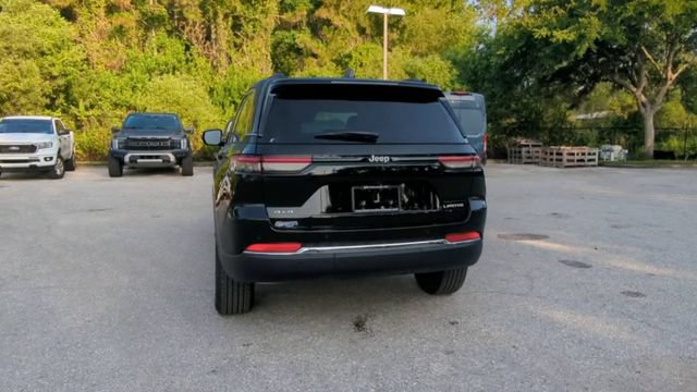 Used 2025 Jeep Grand Cherokee Limited AWD/4WD image 23
