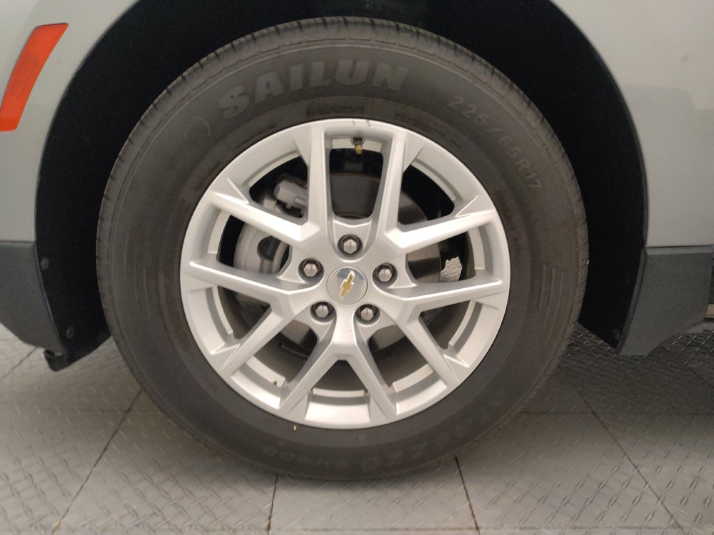 Used 2024 Chevrolet Equinox LS AWD/4WD image 31