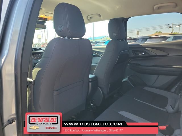 Used 2023 Chevrolet TrailBlazer LT FWD image 13
