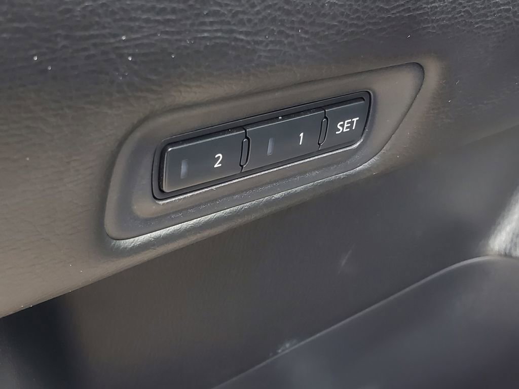 Used 2013 Nissan Pathfinder SL w/ SL Premium Pkg AWD/4WD image 15
