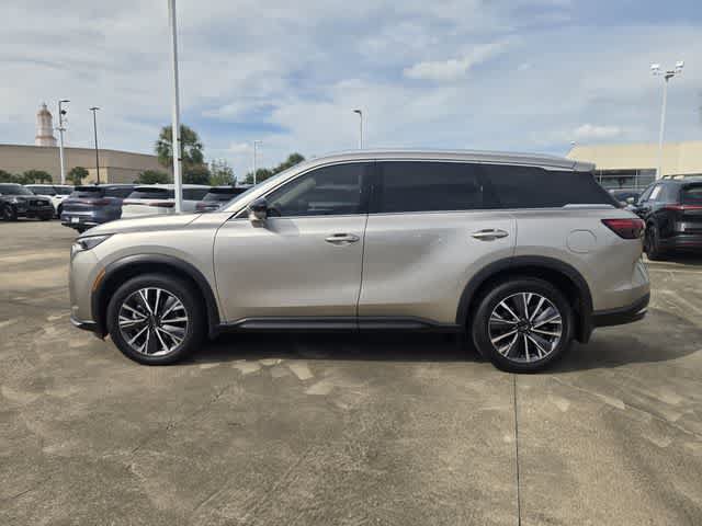 Certified 2027 INFINITI QX60 Luxe w/ Cargo Package FWD image 3