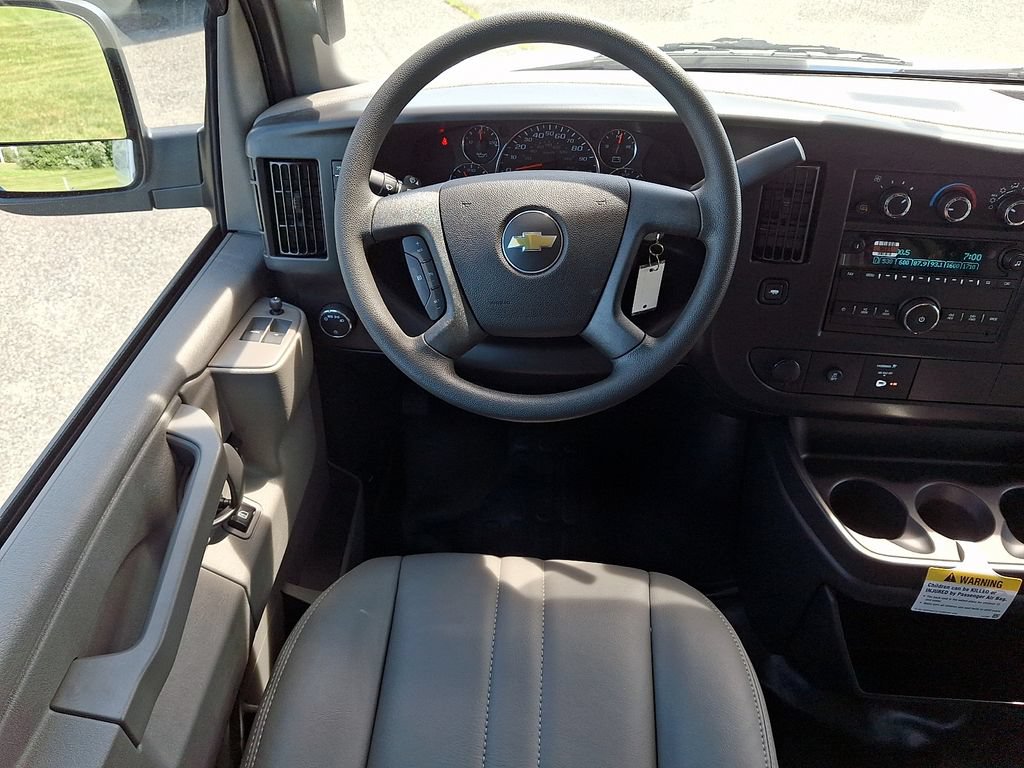 New 2026 Chevrolet Express 2500 w/ Driver Convenience Package RWD image 7