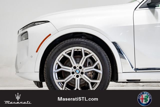 Used 2023 BMW X7 xDrive40i w/ Executive Package image 27