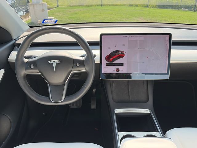 Used 2022 Tesla Model Y Long Range AWD/4WD image 13