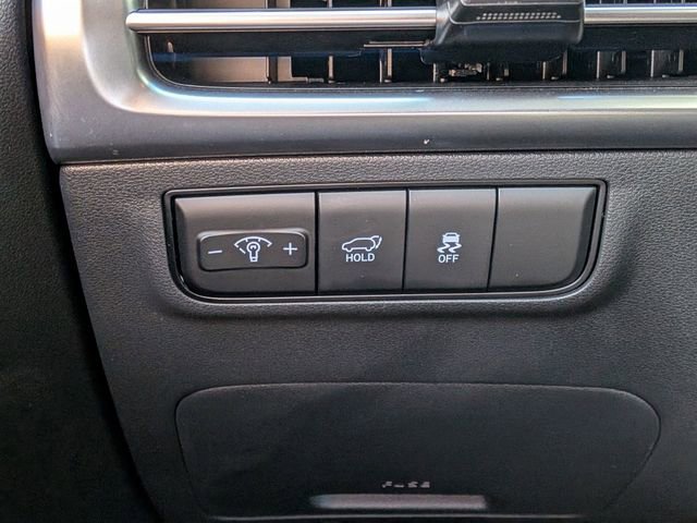 Used 2025 Hyundai Tucson SEL FWD image 17