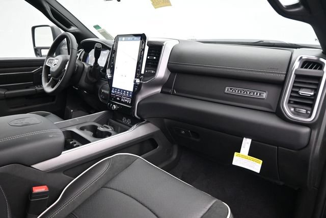 New 2026 RAM 3500 Laramie AWD/4WD image 10