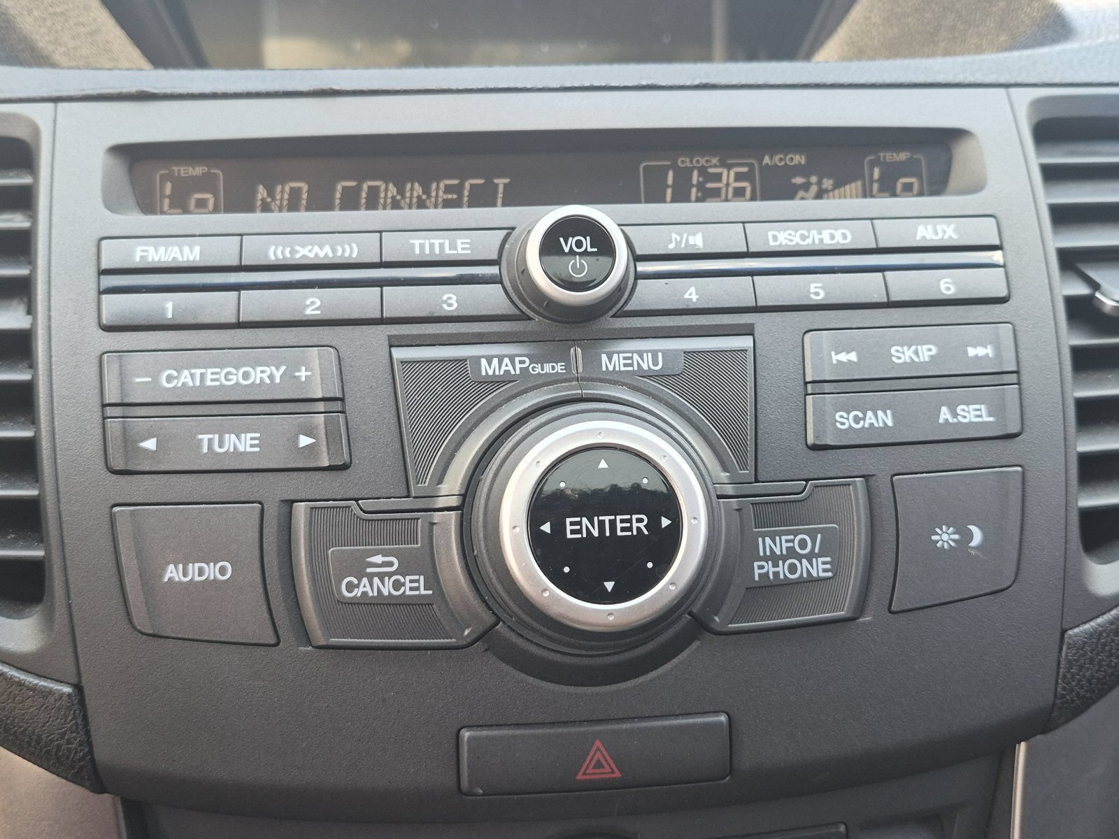 Used 2011 Acura TSX Sedan FWD image 16
