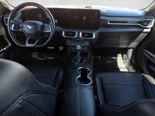 Used 2025 Ford Mustang Premium RWD image 16