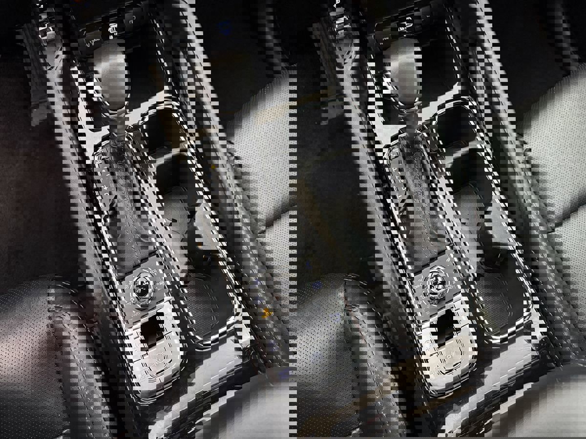 Used 2020 Kia Telluride S w/ S 8 Passenger Seating Package AWD/4WD image 25