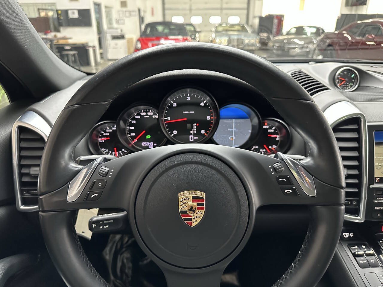 Used 2014 Porsche Cayenne Diesel AWD/4WD image 20